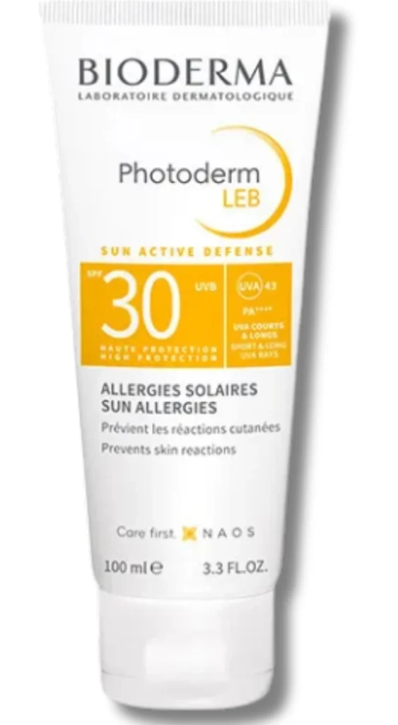 Protector solar facial para piel grasa Bioderma Photoderm AKN Mat SPF 30