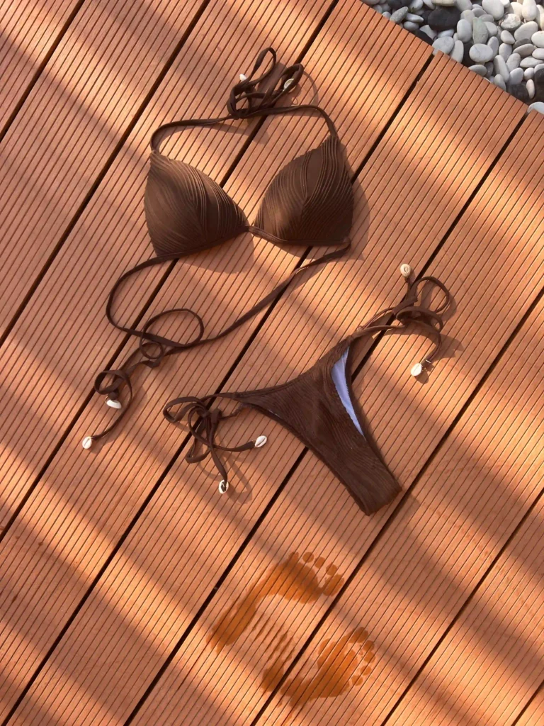 Bikini ideal para un bronceado uniforme sin marcas visibles