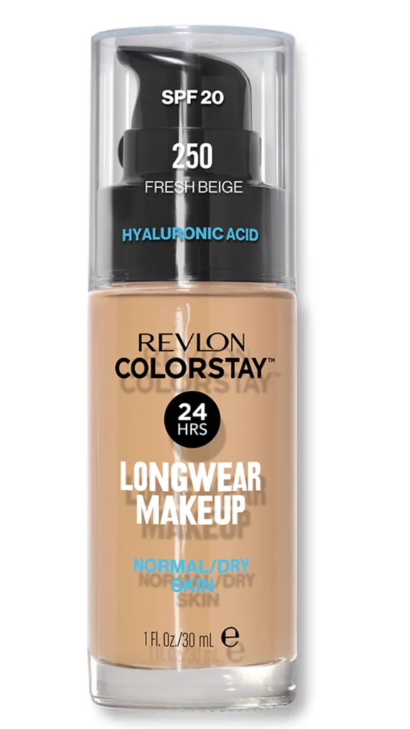 Base Revlon ColorStay, acabado natural y control de brillo para piel mixta.