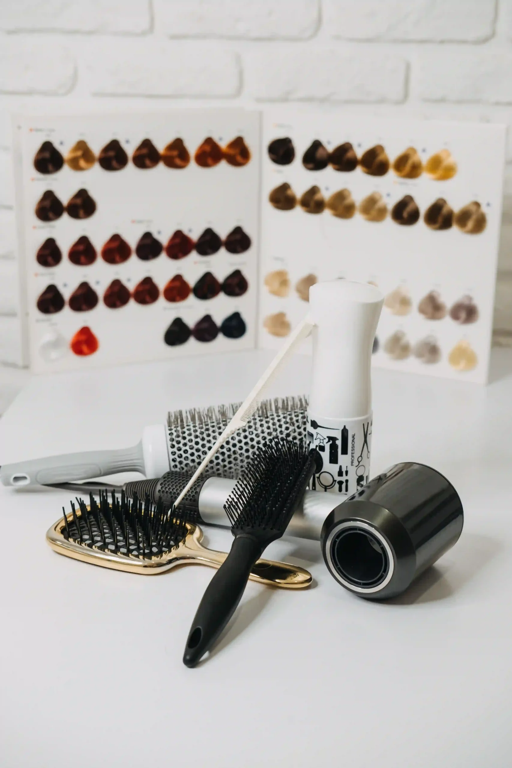 tinte permanente en salón para un cambio de color radical.