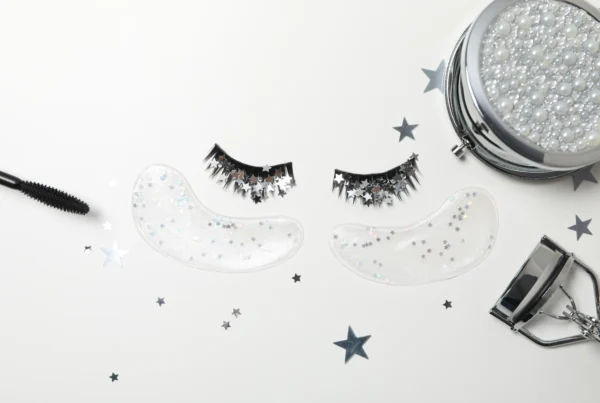 Pestañas postizas: cómo usarlas bien sin dañar las tuyas